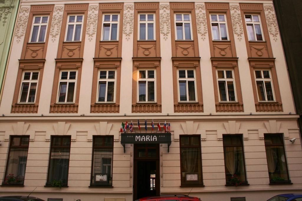 Hotel Maria اوسترافا المظهر الخارجي الصورة