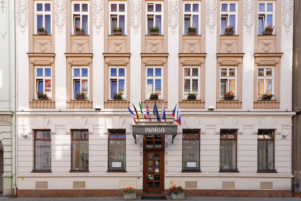 Hotel Maria اوسترافا المظهر الخارجي الصورة